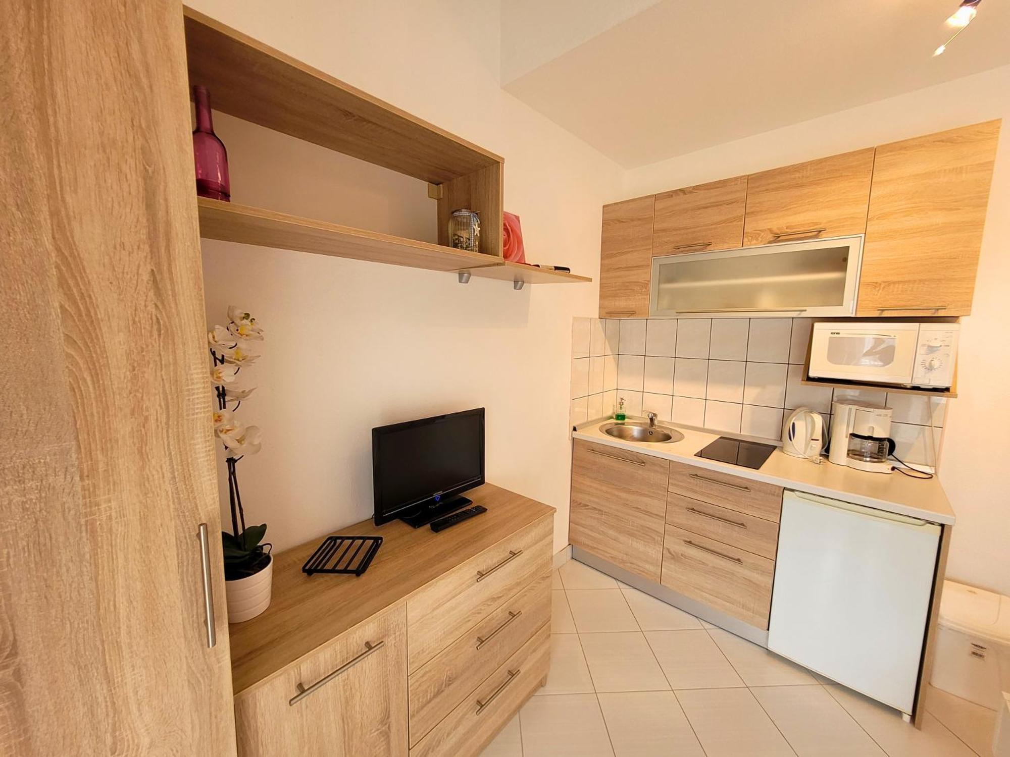 Apartment Jelena Vir Luaran gambar